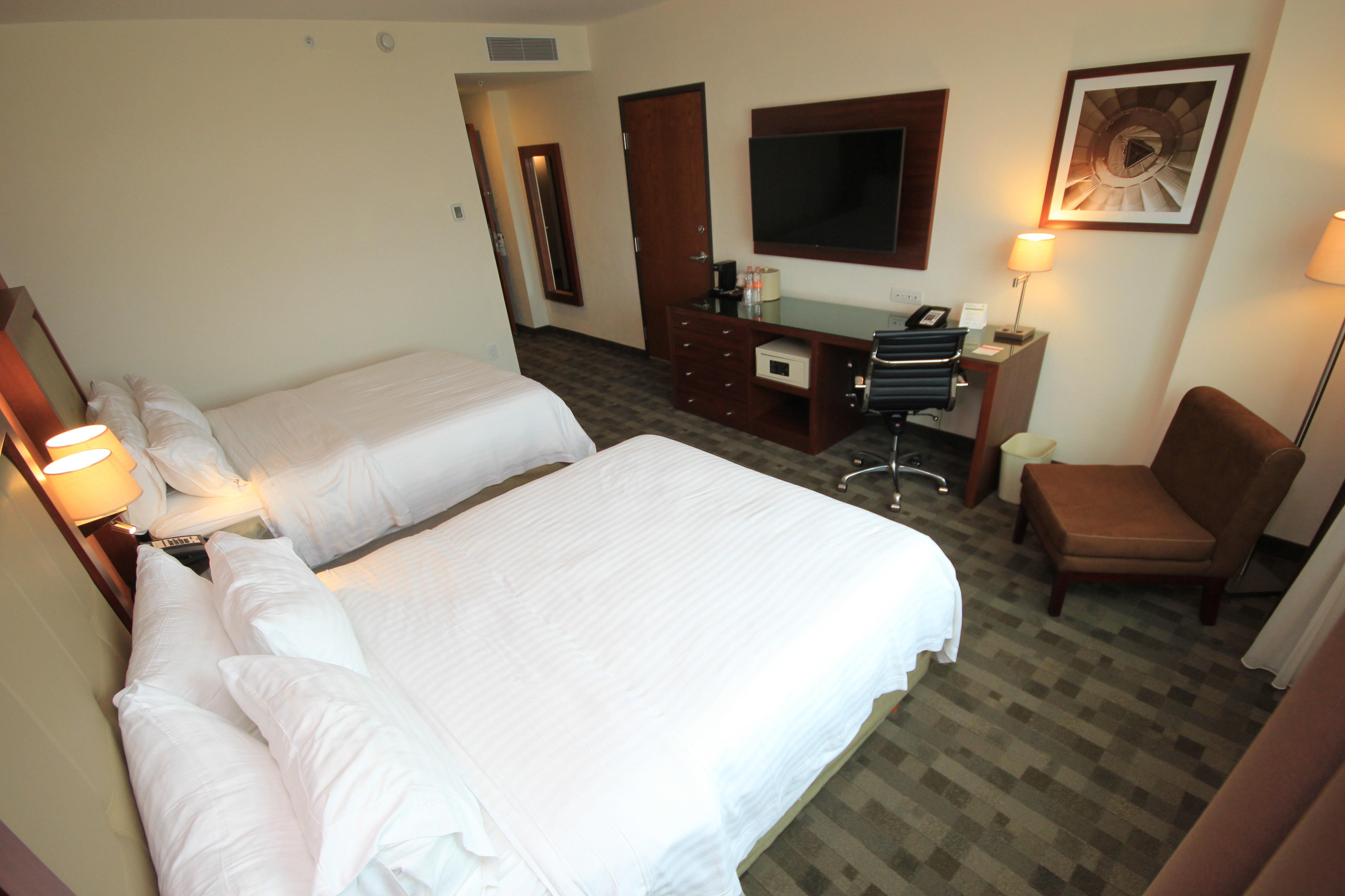 Hotel & Plaza Mayor By Ihg León