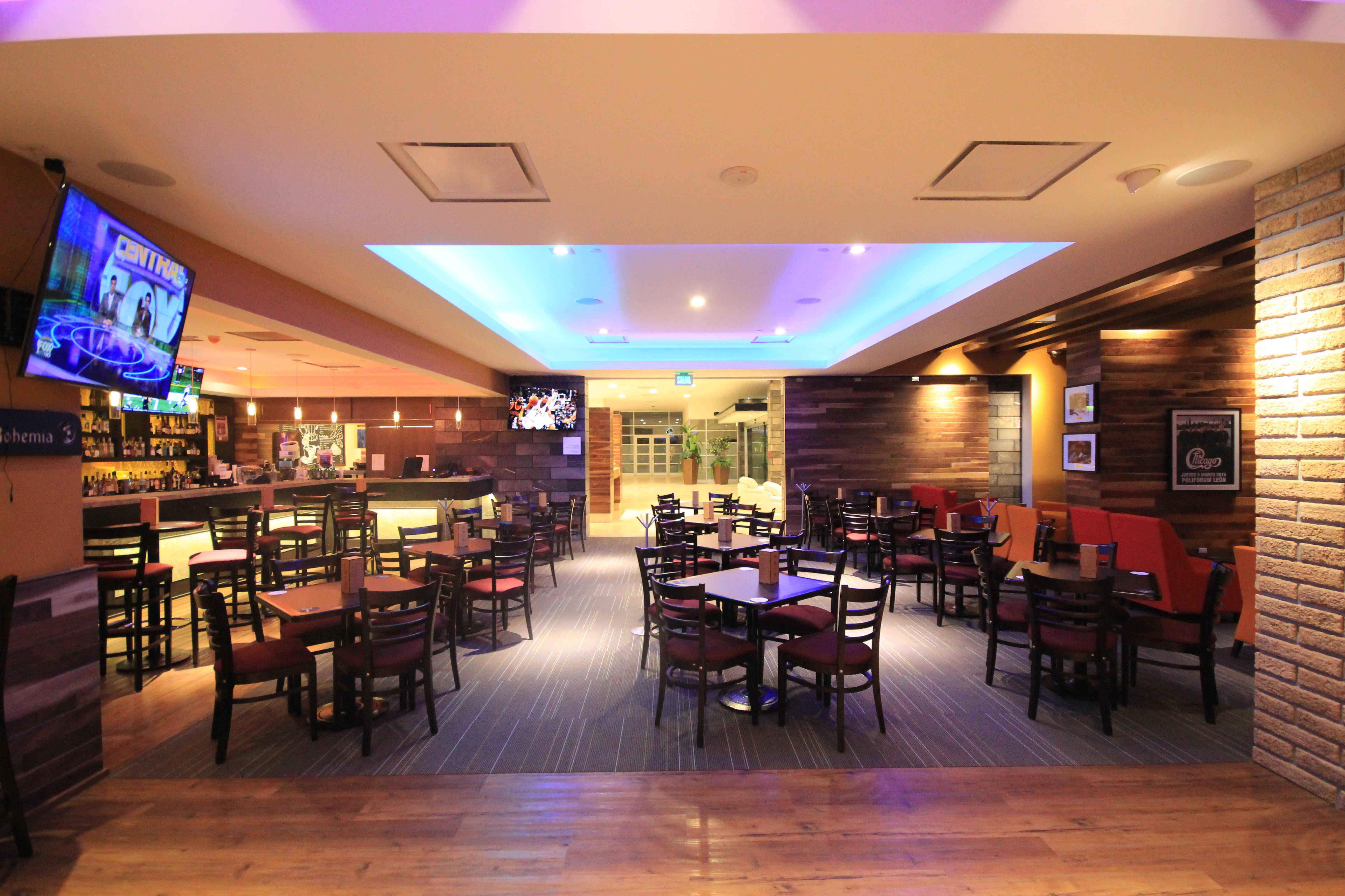 Hotel & Plaza Mayor By Ihg 4*