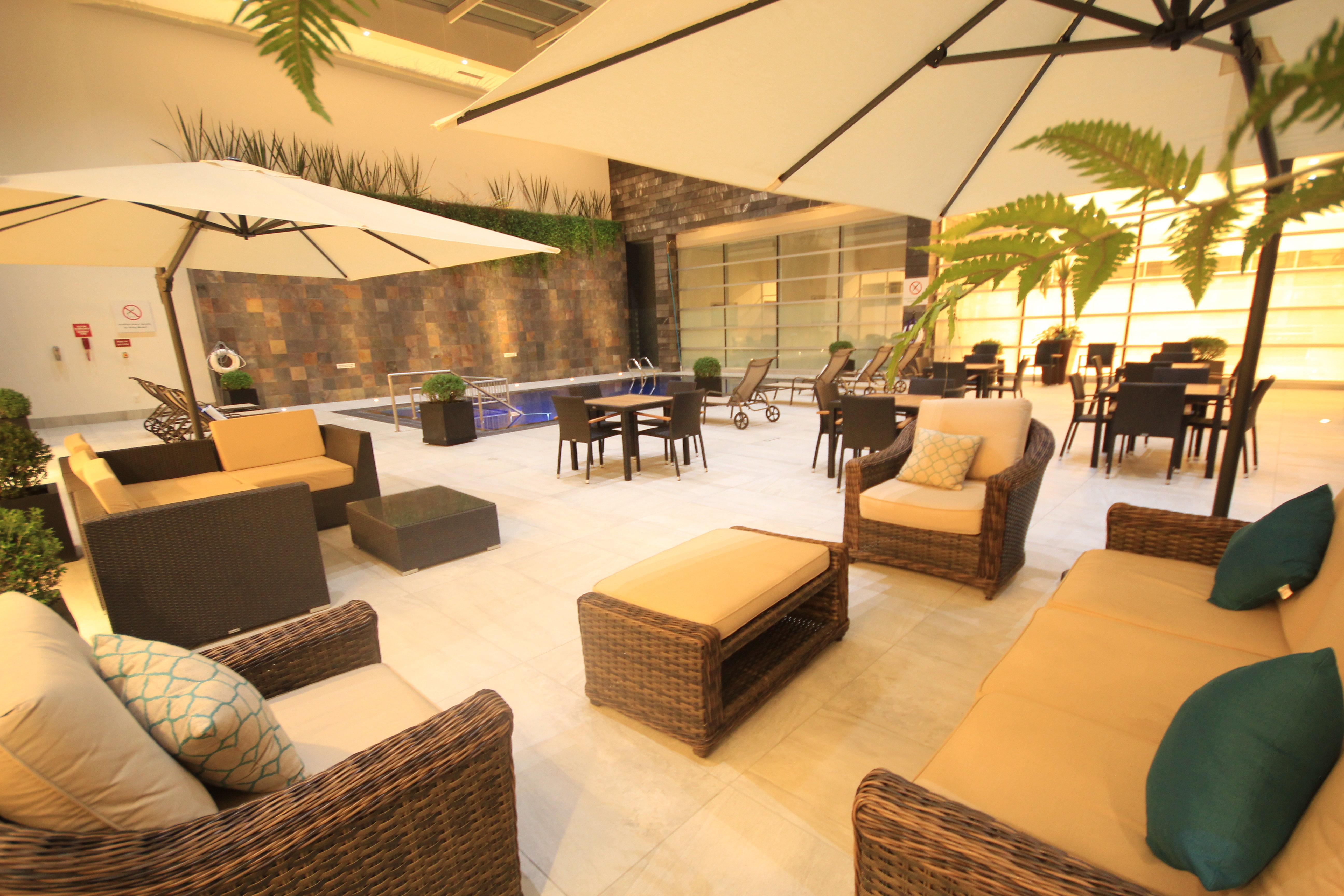 & Plaza Mayor By Ihg Hotel